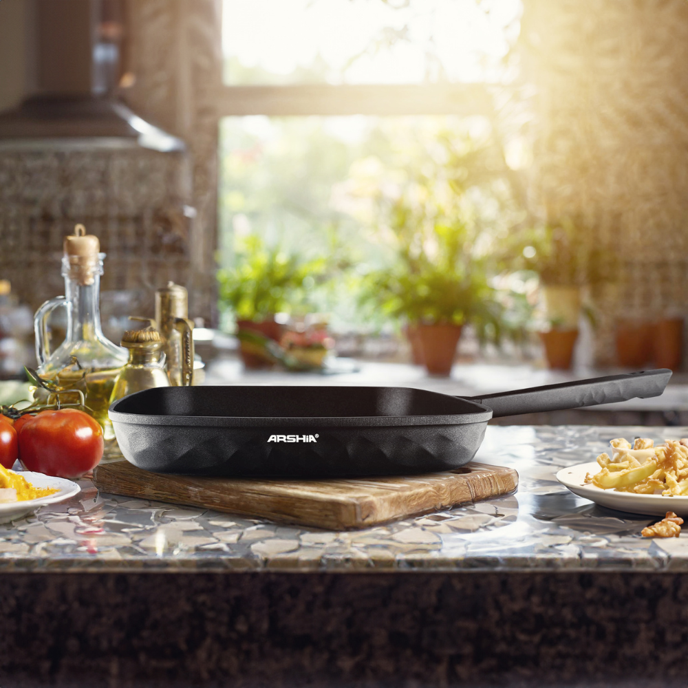 Arshia Cast Iron Griddle Pan 28cm