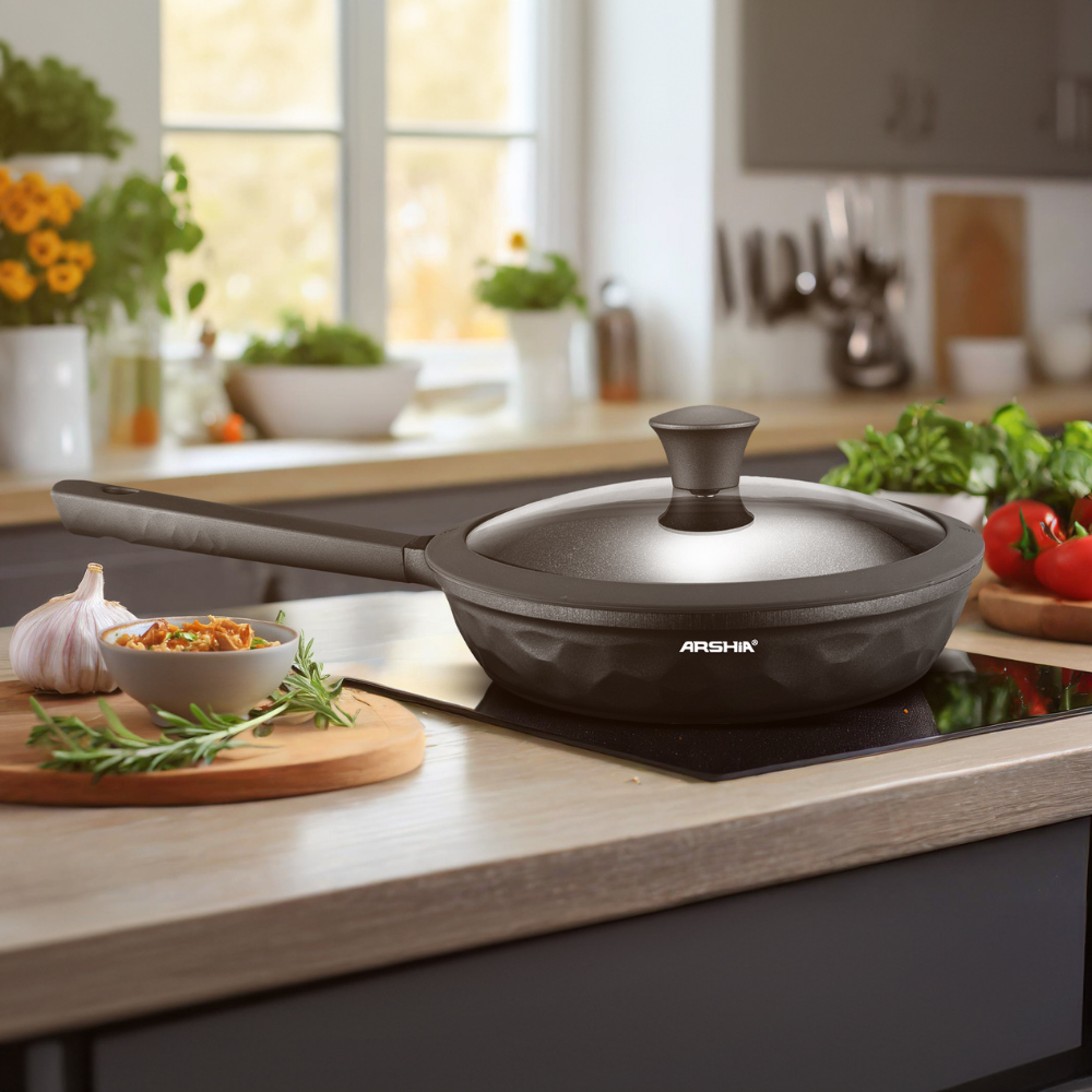 Arshia Fry Pan with Lid 30cm
