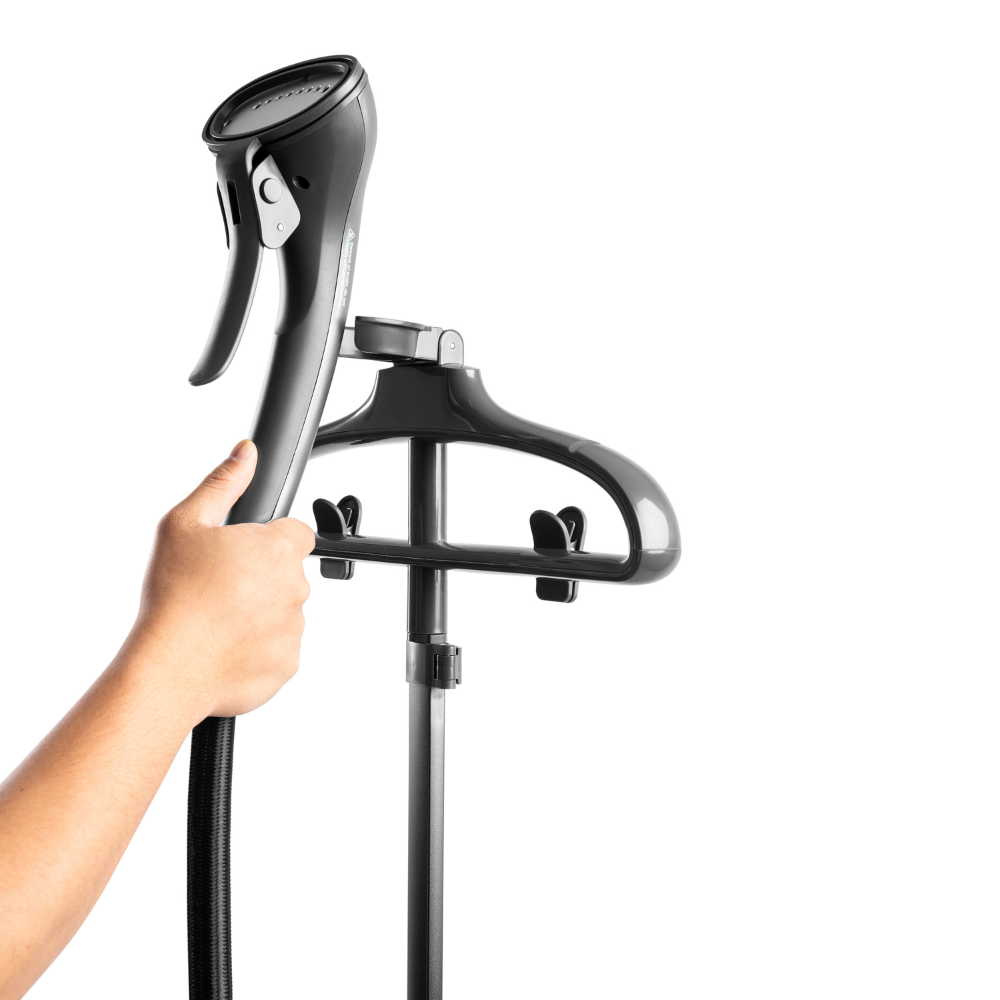 Flügel GS145 Garment Steamer – 1800W Power, Anti-Calc & Germ-Killing System, 1000ml Tank, 24-Month Warranty