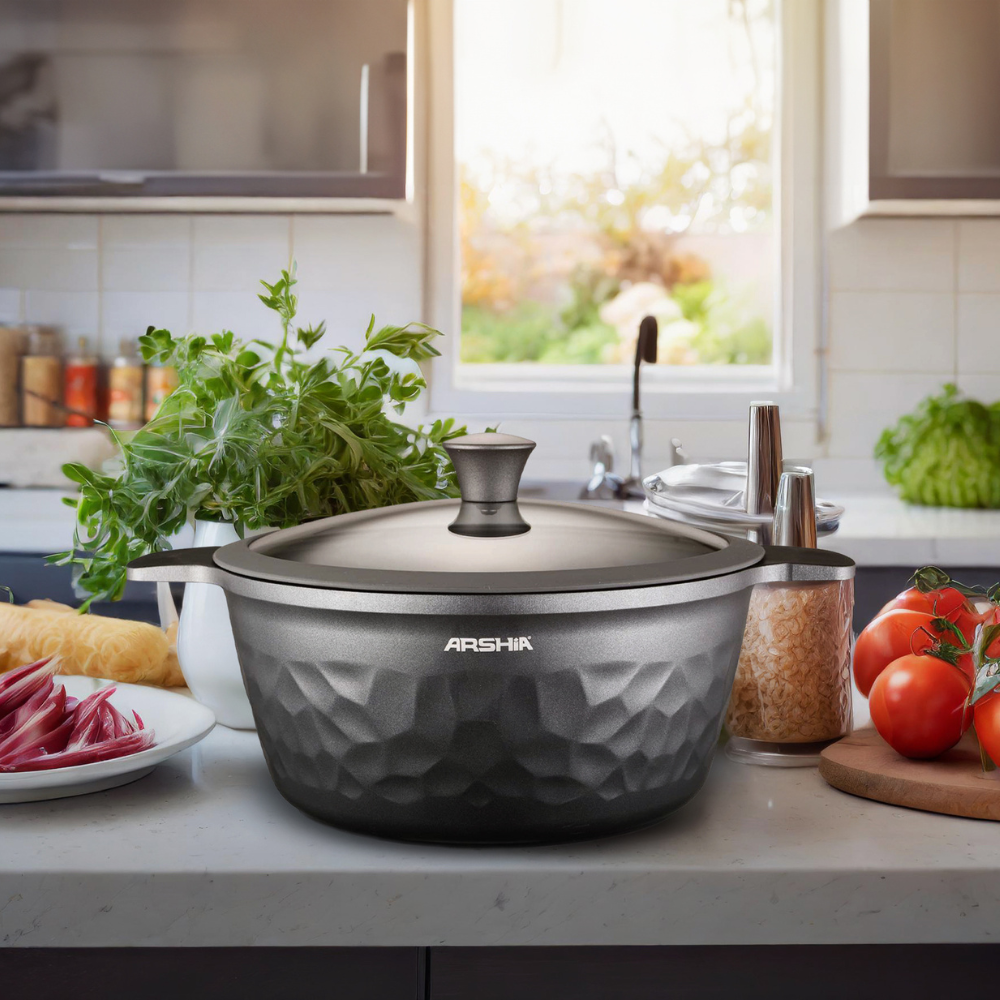 Arshia CO110 Casserole with Lid – Die-Cast Aluminum, Diamond-Textured Silver, Non-Stick Interior, Stylish & Durable