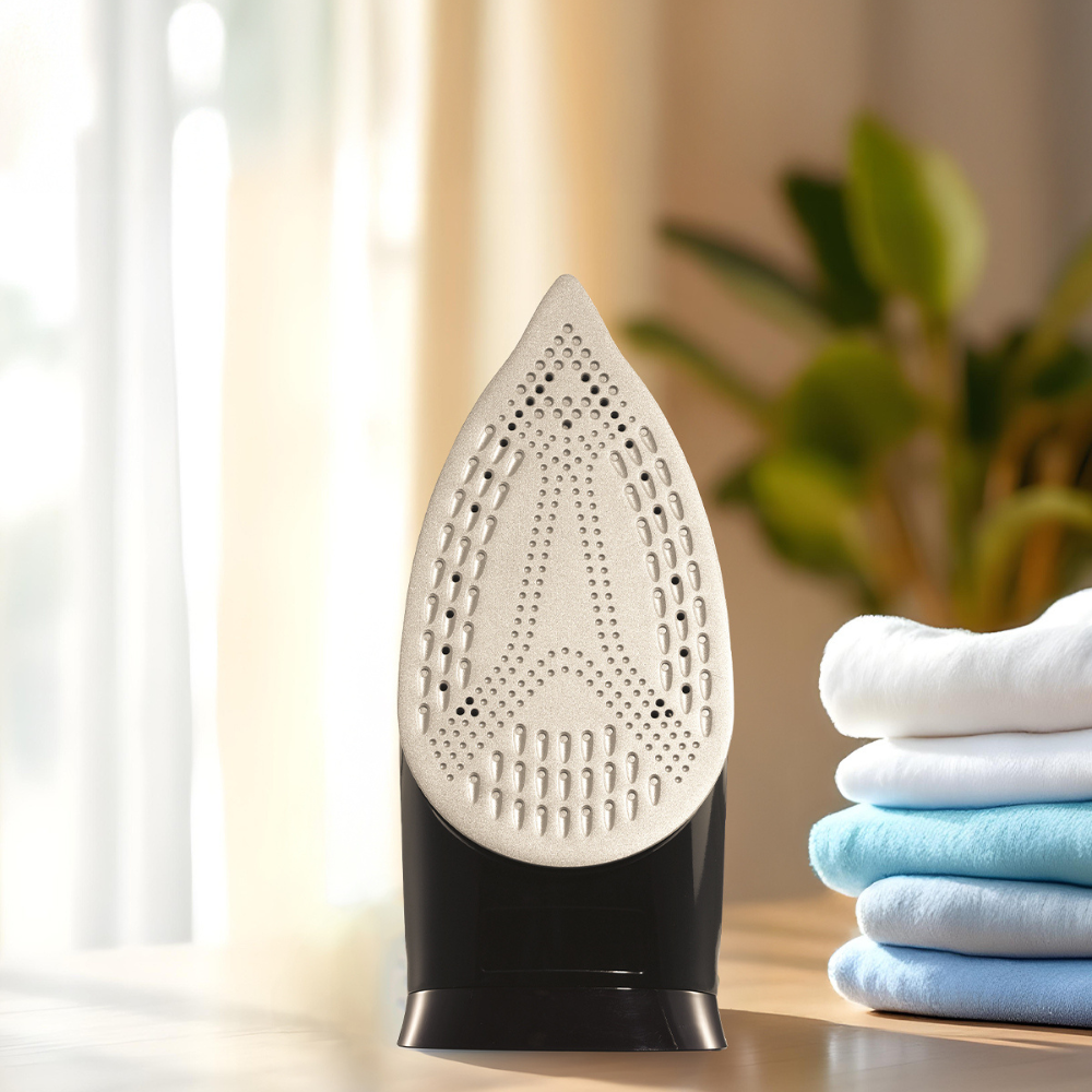 Arshia Steam Iron (Purple) – 2400W Power, 320ml Water Tank, Anti-Drip & Anti-Calc, Quick Heat-Up