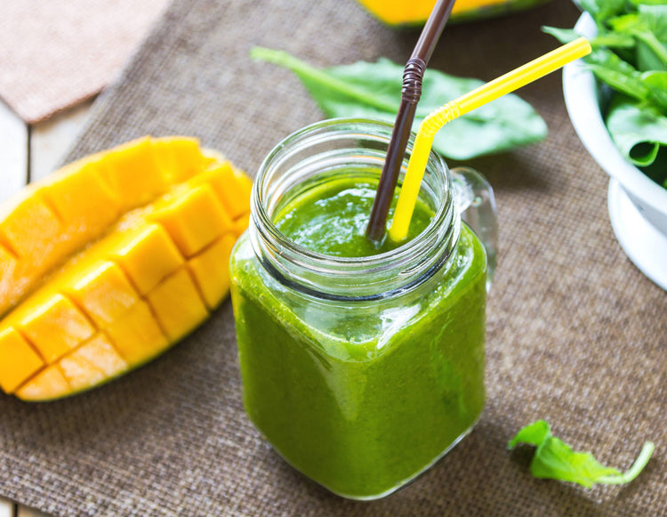Mango and Spinach Smoothie