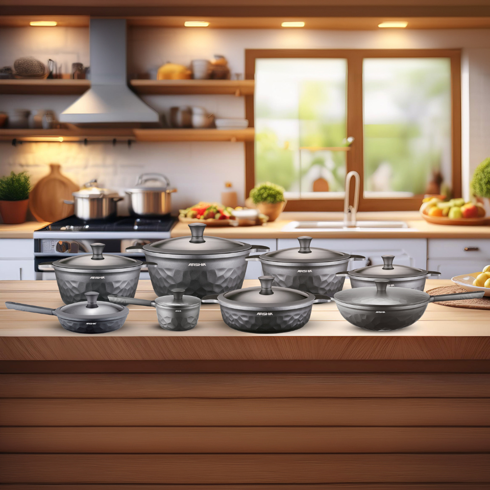 Arshia 16-Piece Gray Diamond Cookware Set – Die-Cast Aluminum with Teflon Select Coating