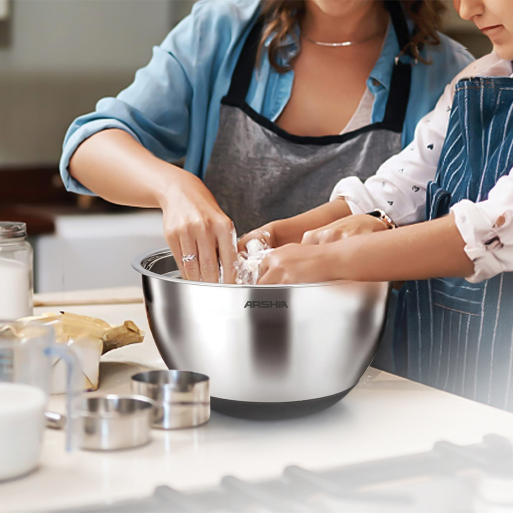 Arshia 12-Piece Stainless Steel Mixing Bowl Set with Grater