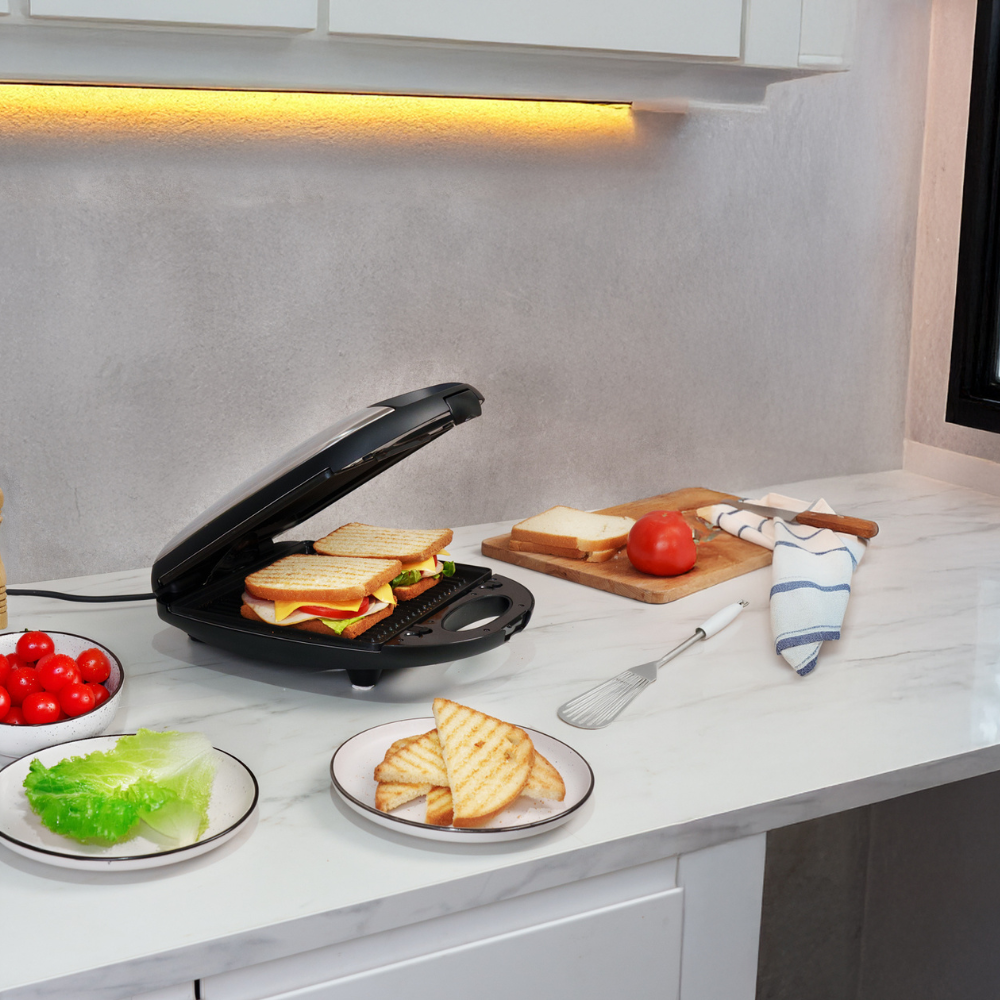 Arshia 4-Slice Sandwich Maker – 3-in-1 with Grill, Waffle & Sandwich Plates, 1200W, Non-Stick